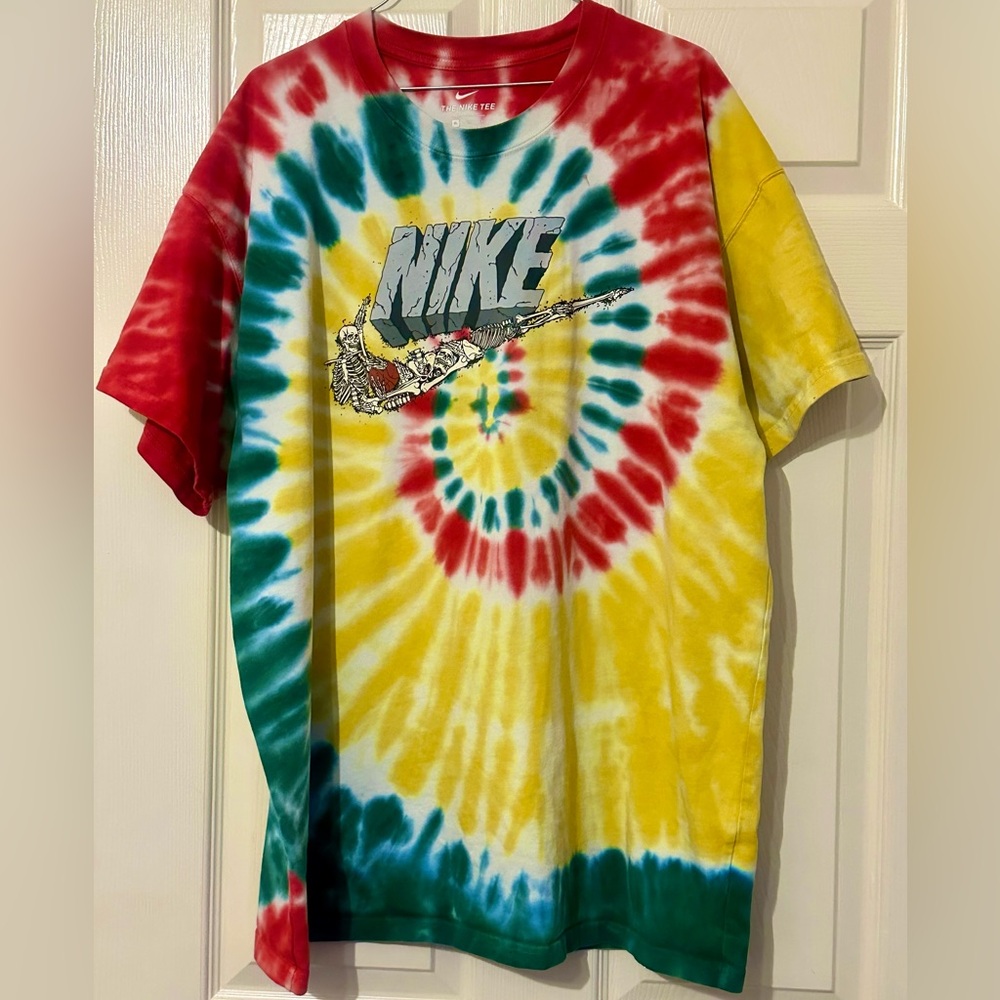 NIKE TIE DYE T SHIRT